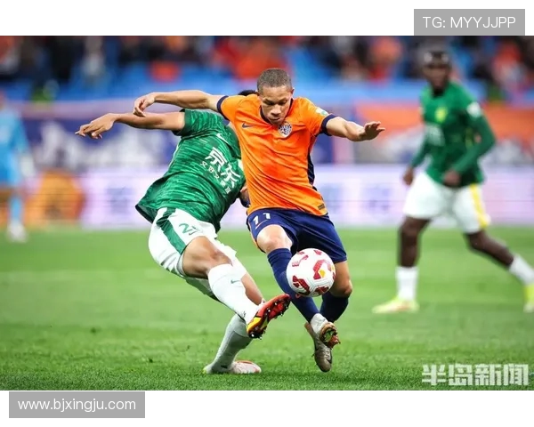 嵩山龙门主场迎战青岛海牛双方鏖战九十分钟上演进球盛宴