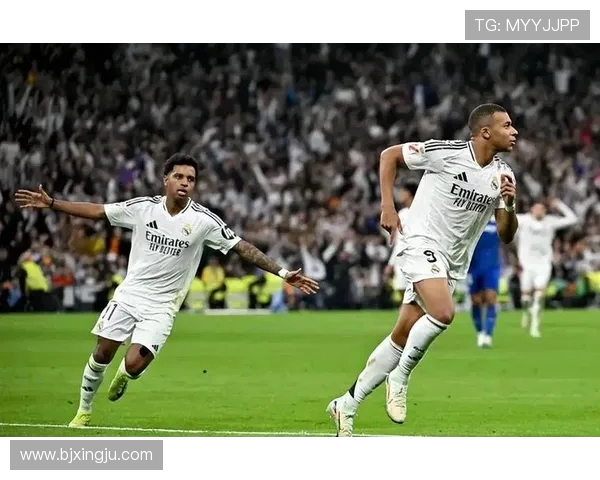 皇马迎战瓦伦西亚全力冲击三分冲击西甲榜首之路