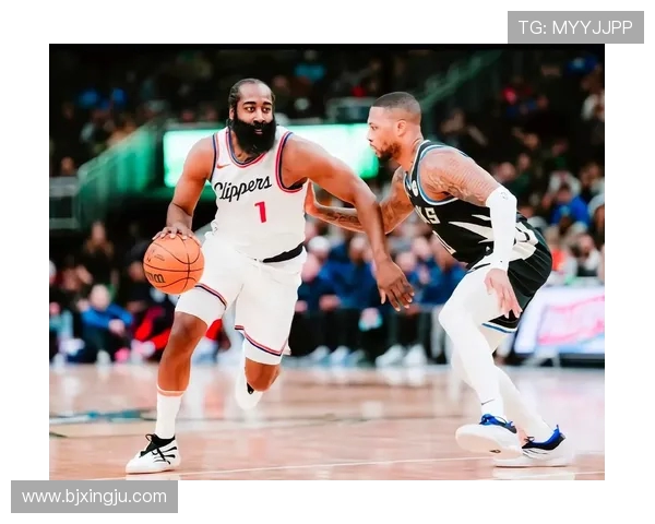 密尔沃基雄鹿迎战强敌 冲击季后赛席位全力以赴 密尔沃基雄鹿迎战强敌 冲击季后赛席位全力以赴