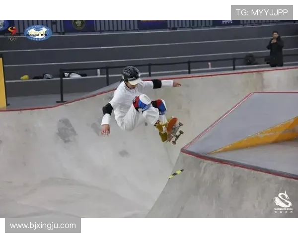 上海滑板队以62分领跑攀岩联赛积分榜展现强劲实力